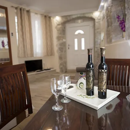 Stone Beauty アパート *