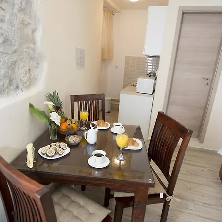 Stone Beauty سبليت